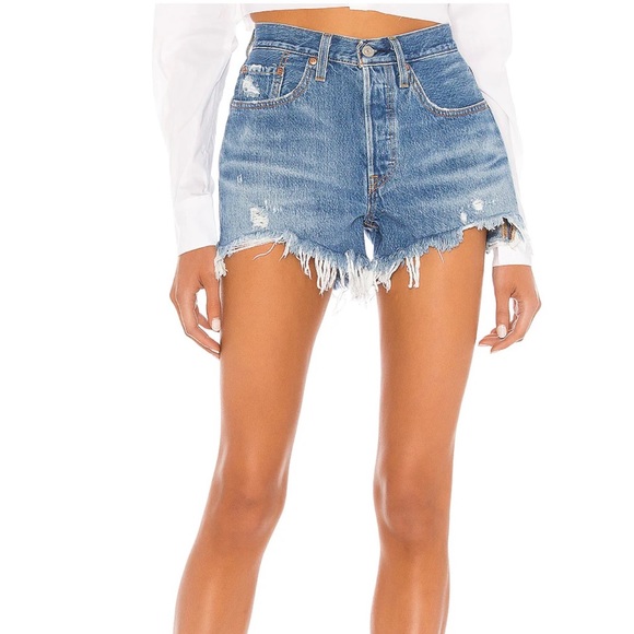 Levi’s 501 Original Short in Athens Mid Short - Picture 4 of 8